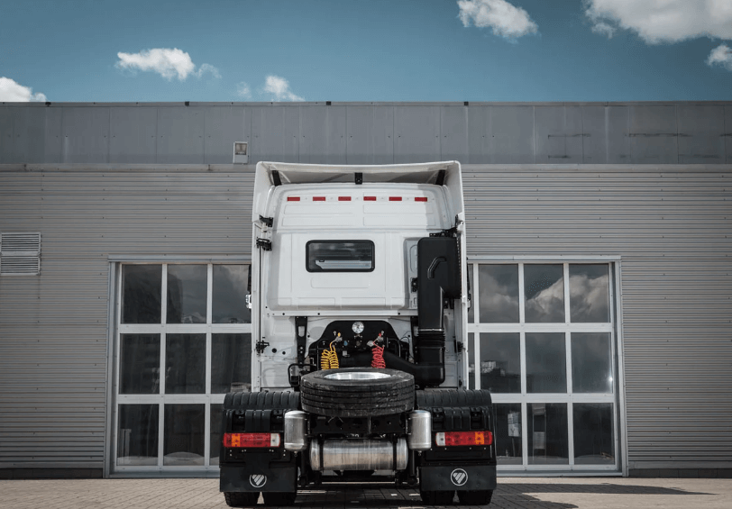 รถบรรทุก Foton Auman EST review ด้านหลัง