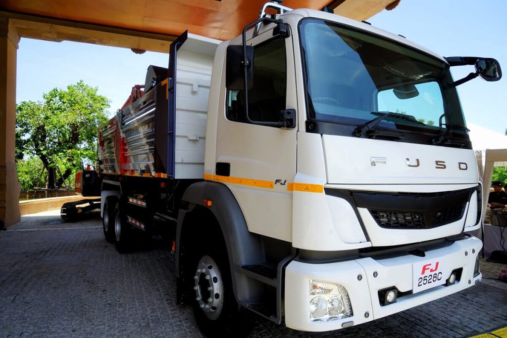 รถบรรทุกใหม่ FUSO รุ่น FJ2528C 3