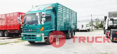 ขายสิบล้อคอก HINO MEGA 260 แรงม้า ปี 49 โทร 081-3739793 หรือ 092-2757712