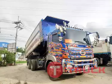 ขายสิบล้อดั๊มพ์ Hino Victor 344 แรงม้า ปี 59 โทร 081-3739793 หรือ 092-2757712