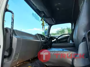ขายหกล้อตู้สิบบาน ISUZU FTR 240 แรงม้า ปี 56 โทร 081-3739793 หรือ 092-2757712