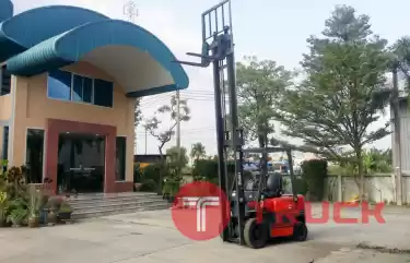 โฟล์คลิฟท์ดีเซล เครื่องISUZU 2.5ตัน ยกสูงมาก 5เมตร 3XX,XXXเท่านั้น ถูกมากมือสองญี่ปุ่น ไม่เคยใช้ในไทยชมเครื่องจักร โฟล์คลิฟท์ รอก นับ1000รายการจากญี่ปุ่นwww.paholgroup.com