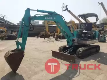 KOBELCO SK30 นำเข้าจากญี่ปุ่น สภาพพร้อมใช้งาน โทร 089-0080077,089-0050007,086-0044333,065-8844400 www.sangenjp.com www.nmc99.com