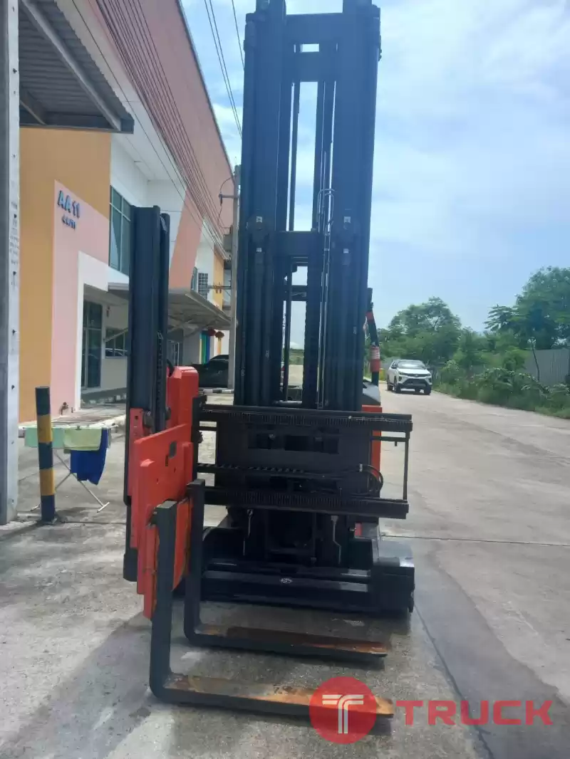 ขายฟอร์คลิฟท์ VNA LINDE ปี 2016 รถยกไฟฟ้า แร็กฟอร์ด งาสวิงซ้าย ขวา ยกสูง 8.5 เมตร น้ำหนักยกเบื้องต้น 1,350 Kg รถสภาพดี