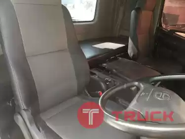 เข้าใหม่จ้าาา หกล้อเครน HINO VICTOR 240 แรงม้า ปี 59
