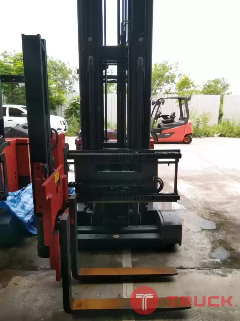 ขายฟอร์คลิฟท์ VNA LINDE รถงาสวิงซ้ายขวาได้ ยกสูง 8.5 เมตร รถเก่าสภาพดี ใช้งานมาน้อย ราคาไม่แพง