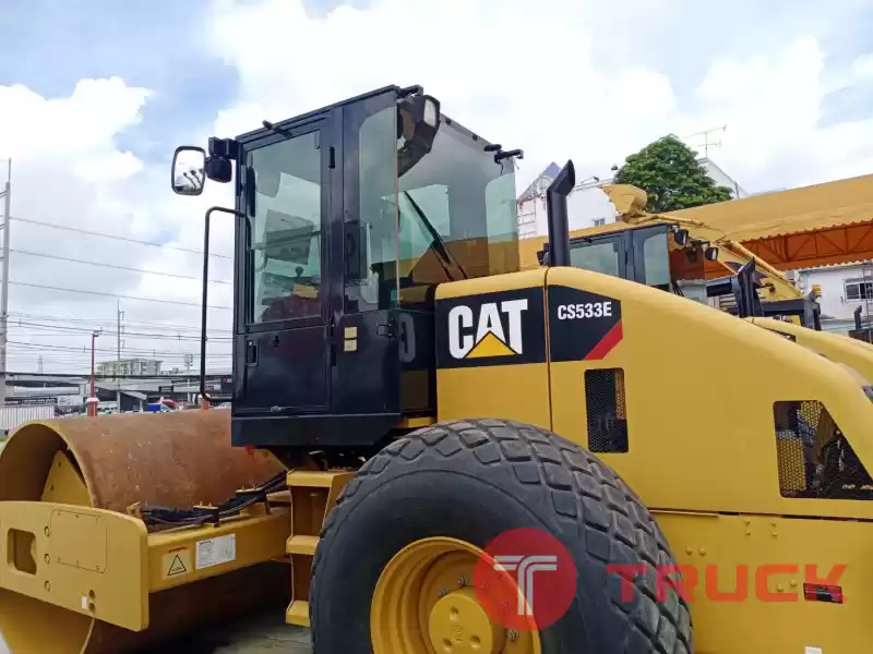 ขายรถบดล้อเลียบ CAT CS533E พร้อมใช้งาน