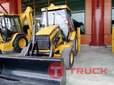 ขายรถตักหน้าขุดหลัง CAT 424D พร้อมใช้งาน