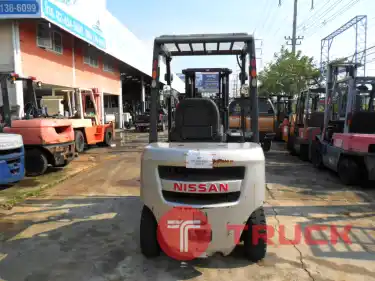 ขายฟอร์คลิฟท์ NISSAN รุ่น EBT-P1F2 เครื่องยนต์เบนซิน เกียร์ออโต้ ขนาด 2.5 ตัน เสายกสูง 3 เมตร