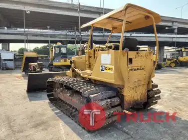 CAT D3B นำเข้าจากญี่ปุ่น สภาพพร้อมใช้งาน โทร 089-0080077,089-0050007,086-0044333,065-8844400 www.sangenjp.com www.nmc99.com