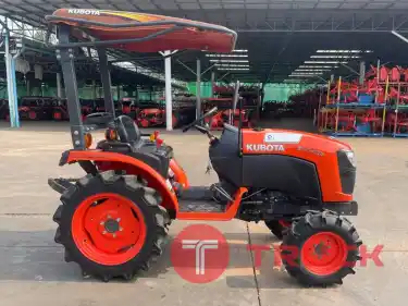 มาแล้วจ้ารถไถ คูโบต้ารุ่น B2740s(ตัวเปล่า) ดาวน์ 70,000 บาท สนใจโทรเลยจ้า 089-0111624 เฮียเลี้ยงจ้า สอบถาม หรือสามารถมาดูที่ร้านเราได้จ้า สนใจสามารถมาดูมาลองขับให้เต็มที่ไม่ซื้อไม่เป็นไรมีลานปูนเท่าสนามบอลให้ลองขับทุกคัน