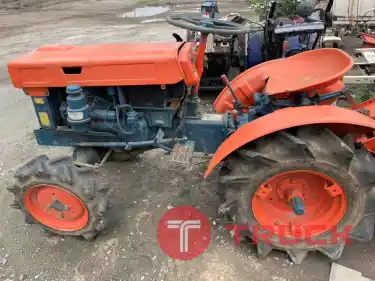 Kubota รุ่น B6000 มิอ2ญี่ปุ่น อุปกรณ์ครบ ราคา 55,000บาท โทร : 081-4852483