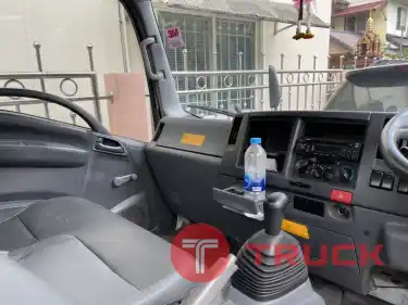 ขายด่วน รถบรรทุก 6 ล้อ พื้นเรียบ ISUZU NPR150 ไมล์น้อย เครื่องเดิม รถไม่ได้ใช้งาน