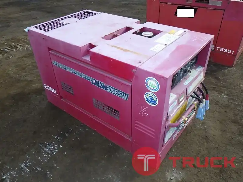 DENYO DLW-300ESW ปี2007 : เครื่องเชื่อม 300 แอมป์ โทร.080-6565422 (หนิง)