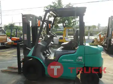 ขายฟอร์คลิฟท์ MITSUBISHI รุ่น FG20T เกียร์ออโต้ เครื่องยนต์เบนซิน/LPG ขนาด 2 ตัน เสายกสูง 3 เมตร รถนำเข้าจากญี่ปุ่นสภาพดีราคาไม่แพง
