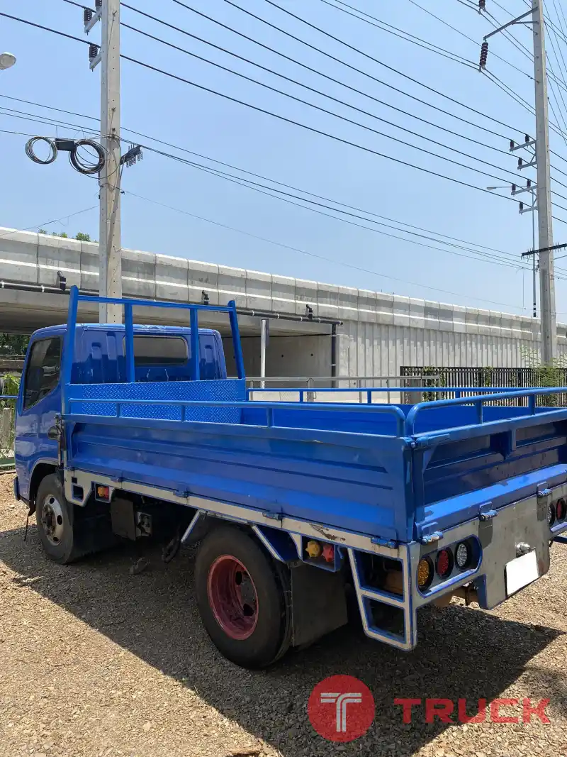 ขายรถหกล้อ Mitsubishi Canter 100แรง สีน้ำเงิน สภาพสวยพร้อมใช้ ขายรถหกล้อ Mitsubishi Canter 100แรง สีน้ำเงิน สภาพสวยพร้อมใช้
