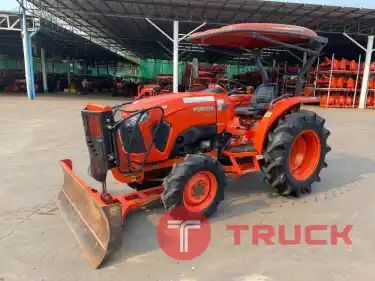 มาแล้วจ้ารถไถ คูโบต้ารุ่น L4018+ใบดันดินหน้า+ผาน 1 ตัว ดาวน์ 55,000 บาท สนใจโทรเลยจ้า 089-0111624 เฮียเลี้ยงจ้า สอบถาม หรือสามารถมาดูที่ร้านเราได้จ้า สนใจสามารถมาดูมาลองขับให้เต็มที่ไม่ซื้อไม่เป็นไรมีลานปูนเท่าสนามบอลให้ลองขับทุกคัน