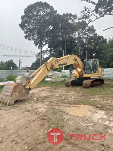 ขายด่วน ! แบ็คโฮ Komatsu PC200-8