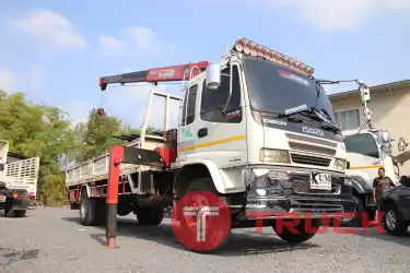 หกล้อเครน ISUZU FTR 200 แรงม้า ปี 47 โทร 081-3739793 หรือ 092-2757712 ค่ะ
