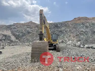 Pc300-8 komatsu
