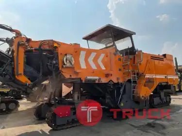 รถขูดไส Wirtgen W2200 option ครบ งวงพับได้ พร้อมหลังคา wirtgen แท้ สภาพดีเยี่ยม