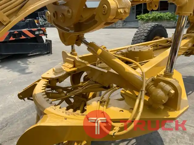 รถเกรด Cat140G-72V-16XXX ซีเรียสสูง เก่านอกแท้ ตรวจเช็คระบบเรียบร้อย รถเกรด Cat140G-72V-16XXX ซีเรียสสูง เก่านอกแท้ ตรวจเช็คระบบเรียบร้อย