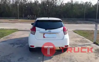 Toyota Yaris 1.2E Auto 2016