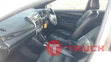 Toyota Yaris 1.2E Auto 2016
