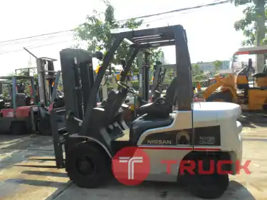 ขายฟอร์คลิฟท์ NISSAN รุ่น EBT- P1F2 เครื่องเบนซิน เกียร์ออโต้ ขนาด 2.5 ตัน เสายกสูง 3 เมตร รถสภาพดี นำเข้าจากญี่ปุ่นราคาไม่แพง
