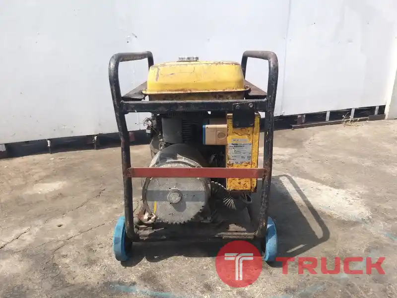 เครื่องปั่นไฟ ROBIN 5.5kVA. 220v. 20A. สเปคแท้ เต็มพลังไฟออกเต็ม แท้เดิมจากญี่ปุ่น