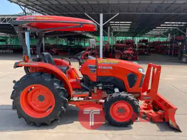 มาแล้วจ้ารถไถ คูโบต้ารุ่น L3218+ใบดันดินหน้า+ผาน 1 ตัว ดาวน์ 90,000 บาท สนใจโทรเลยจ้า 089-0111624 เฮียเลี้ยงจ้า สอบถาม หรือสามารถมาดูที่ร้านเราได้จ้า สนใจสามารถมาดูมาลองขับให้เต็มที่ไม่ซื้อไม่เป็นไรมีลานปูนเท่าสนามบอลให้ลองขับทุกคัน