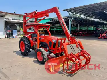 มาแล้วจ้ารถไถ คูโบต้ารุ่น L5018+ใบดันดินหน้า+คีบอ้อย ดาวน์ 95,000 บาท สนใจโทรเลยจ้า 089-0111624 เฮียเลี้ยงจ้า สอบถาม หรือสามารถมาดูที่ร้านเราได้จ้า สนใจสามารถมาดูมาลองขับให้เต็มที่ไม่ซื้อไม่เป็นไรมีลานปูนเท่าสนามบอลให้ลองขับทุกคัน