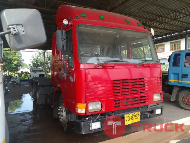 ขายรถหัวลาก VOLVO เครื่อง320แรง เพลาเดียว ปี47 ฟรีดาวน์ ไมค์500,000