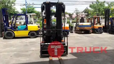 ขายฟอร์คลิฟท์ TOYOTA รุ่น 7FGCU32 ขนาด 3 ตัน เสายกสูง 7 เมตร พร้อมงานสไลด์ สเปกหายาก สภาพดี