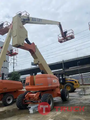 ขายรถกระเช้า JLG บูมข้อศอก 800AJ สูง 24.46 เมตร มือสอง