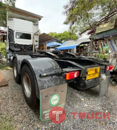 10 ล้อหัวลาก 2 เพลา ประกอบ 1,050,000 บาท NISSAN UD TRUCKS 370 แรง ปี 54 หัวใหม่ภายในสวย แอร์เย็น