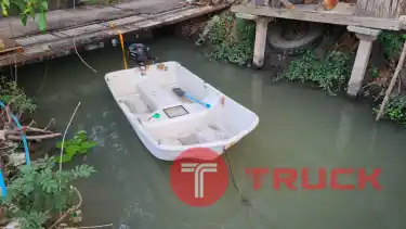 ขาย เรือไฟเบอร์ พร้อมเครื่องยนต์เบนซิน 5.5 แรง 4 จังหวะ เก่าญี่ปุ่น สภาพสวย ขนาด 115x255 cm