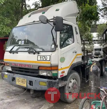 สิบล้อหัวลาก 1 เพลา 399,000 บาท Mitsubishi MMTFN617-225 แรงปี 53 หัวบางเดิม ภายในพอใช้ได้ คอนโซลหน้าครบ ยางดี แชสซีสวย เครื่อง 6D16-225 แรง
