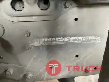 สิบล้อหัวลาก 1 เพลา 399,000 บาท Mitsubishi MMTFN617-225 แรงปี 53 หัวบางเดิม ภายในพอใช้ได้ คอนโซลหน้าครบ ยางดี แชสซีสวย เครื่อง 6D16-225 แรง