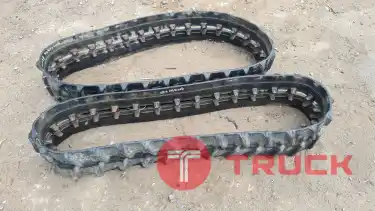 ขาย แทรคยาง รถบรรทุกตะขาบเล็ก ดั๊มเปอร์ ขนาด 200 x 84 x 29 ข้อ เก่าญี่ปุ่นแท้ สภาพยังสวยๆ อยู่ครับ