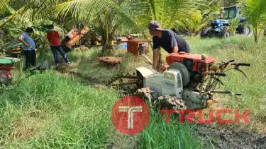 รถขุดร่อง วางท่อประปา ร้อยสายไฟ yanmar เครื่องดีเซล 7 แรง ร่องกว้าง 20 cm เก่าญี่ปุ่น สภาพสวย