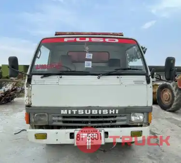 หกล้อดั้ม 5 คิว 285,000 บาท MITSUBISHI CANTER 115 แรง เครื่อง 4D34-115