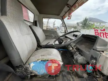 หกล้อดั้ม 5 คิว 285,000 บาท MITSUBISHI CANTER 115 แรง เครื่อง 4D34-115