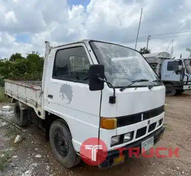 รถ 4 ล้อ ป้ายไม่ติดเวลา 135,000 บาท ISUZU NHR- 88 แรง ปี 38 เลขแชสซี NHR54C เครื่อง 4JA1-88 แรง