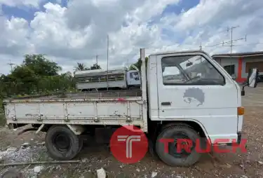 รถ 4 ล้อ ป้ายไม่ติดเวลา 135,000 บาท ISUZU NHR- 88 แรง ปี 38 เลขแชสซี NHR54C เครื่อง 4JA1-88 แรง