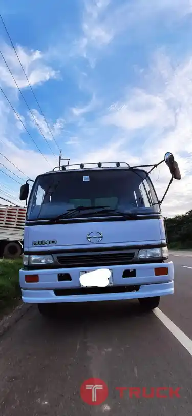 Hino FF1J 210แรงม้า