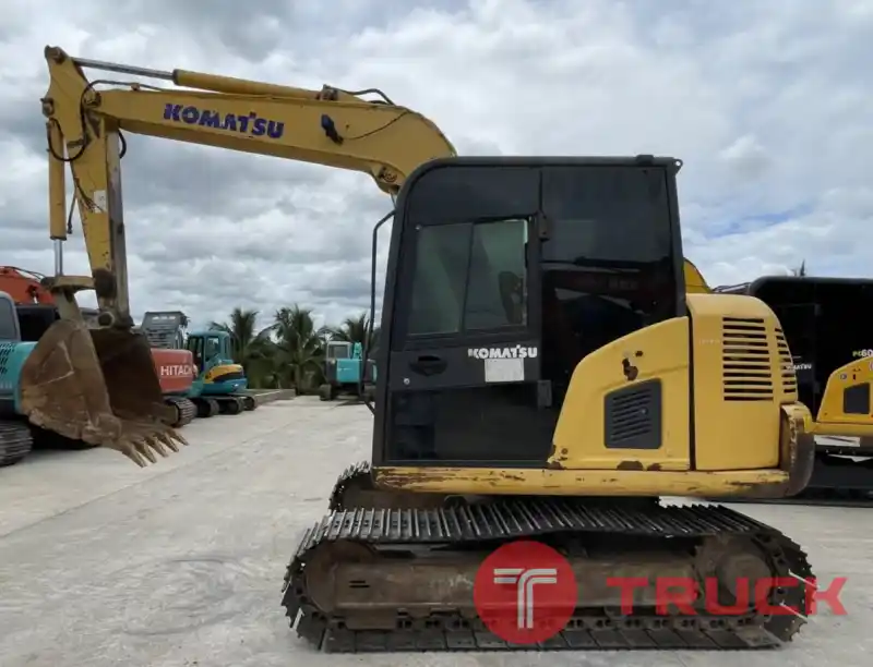 แบคโฮนำเข้ามา ยังไม่เคยใช้งานในไทย 635,000 บาท KOMATSU PC70 รุ่น 8 ปี 2022 ภายในสวย แอร์เย็น เครื่องดี ปั้มแรง โซ่หนา เอวแน่น เอกสารอินวอยท์