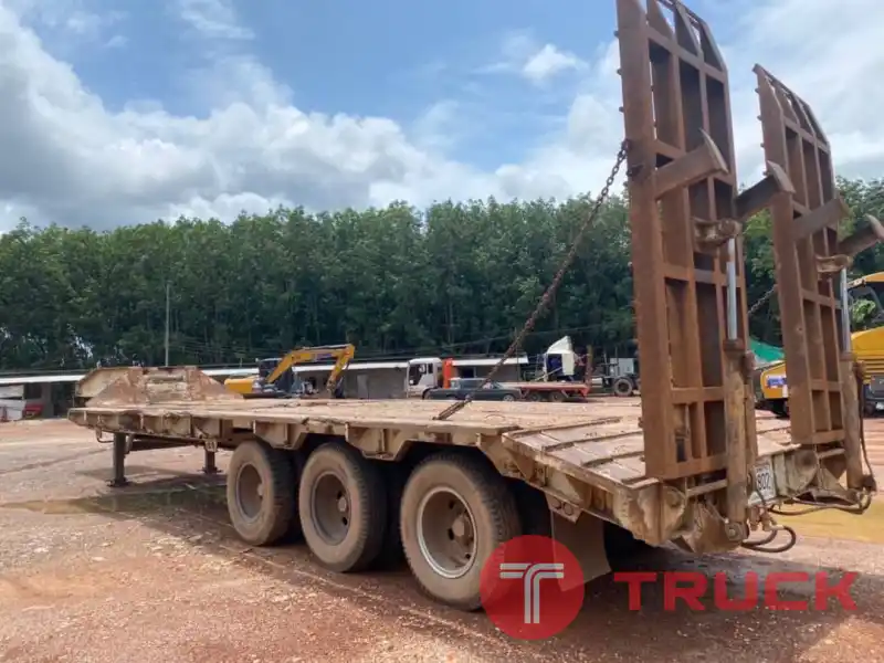 โลเบต 3 คานบันไดไฮโครลิค 535,000 บาท อู่ NSTL ปี 48 ยาว 12.5 เมตร กว้าง 2.5 เมตร พื้นที่ใช้สอย 8.5 เมตร เปิดปีก เอกสารเล่มทะเบียนพร้อมโอน