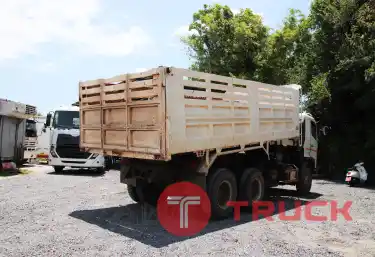 KUM คอร์เปร์เรชั่น จำกัด(สำนักงานใหญ่)HINO 500 รถ10ล้อดั๊มพ์สองเพลา ปี2555