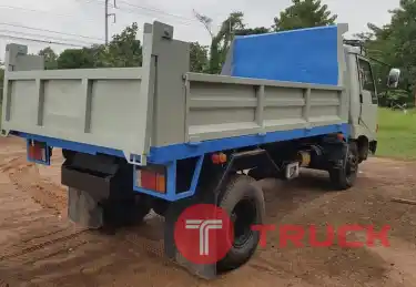 รถ 6 ล้อดั้ม 5 คิว 320,000 บาท HINO KM777 -117 แรง หัวบางเดิมสวย ภายในครบ เบาะหุ้มใหม่ ยาง 8.25 ขอบ 16 สวย แซสชีสวย